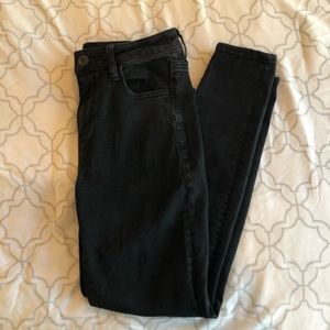 American Eagle Mid-Rise Black Jeans